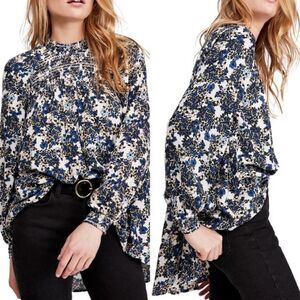 Free People Flowers in Her Hair Smock Detail Tunic Top Sz XS